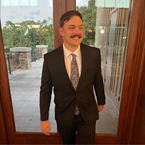 Meet your Posher, Aaron